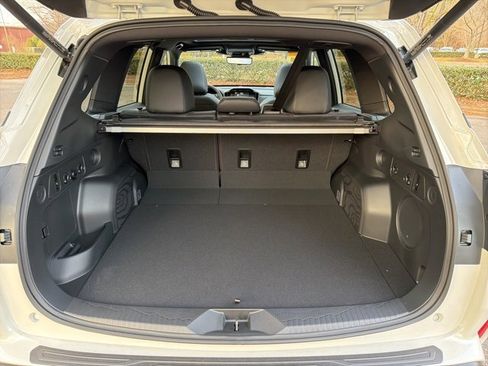 Used 2025 Subaru Forester Touring image 22