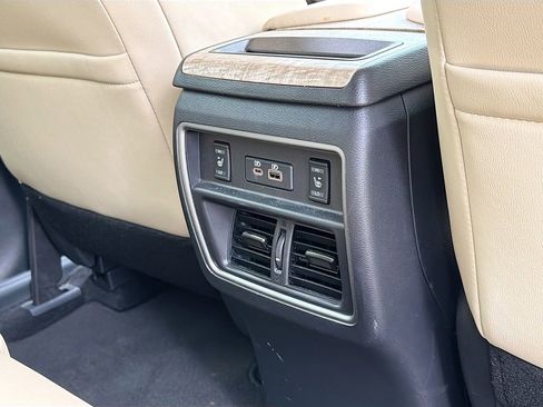 Used 2024 Nissan Murano SL AWD/4WD image 35