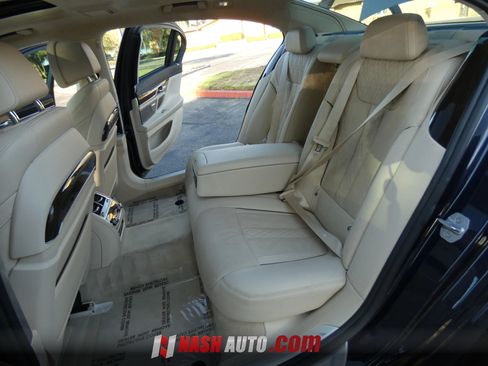 Used 2016 BMW 750i xDrive AWD/4WD image 57