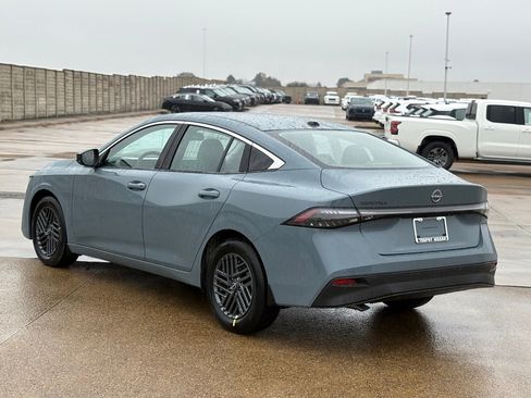 New 2026 Nissan Sentra SV image 25