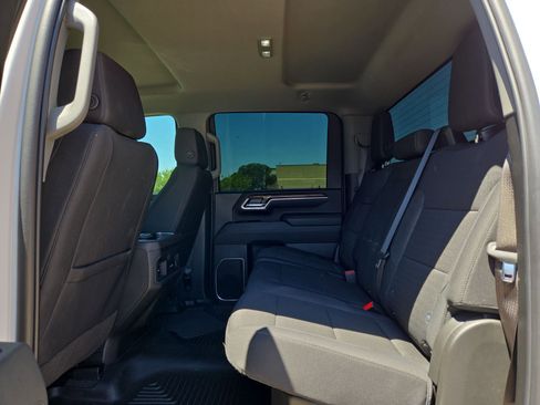 Used 2025 Chevrolet Silverado 2500 LT w/ Z71 Chrome Sport Edition AWD/4WD image 13