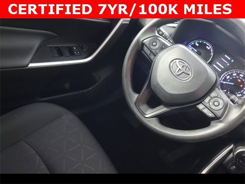 Used 2020 Toyota RAV4 XLE image 15
