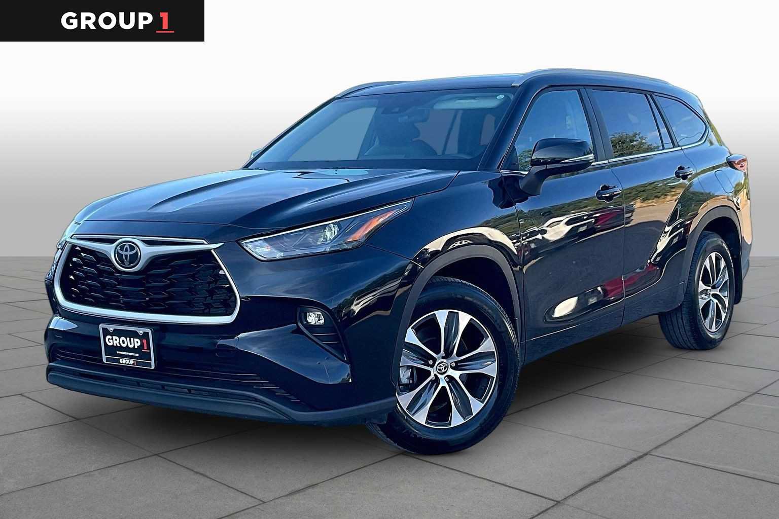 Used 2026 Toyota Highlander XLE AWD/4WD image 1