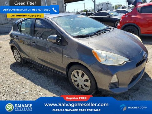 Used 2012 Toyota Prius C Three w/ Preferred Accessory Pkg #1 image 5