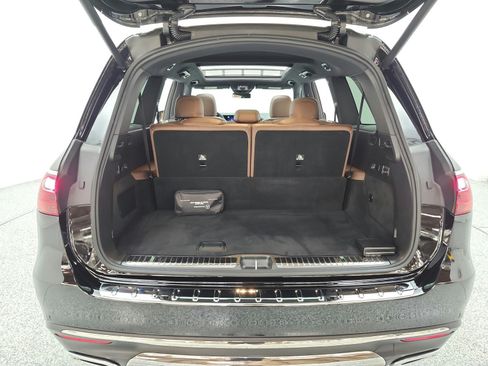 Certified 2026 Mercedes-Benz GLS 450 4MATIC image 18