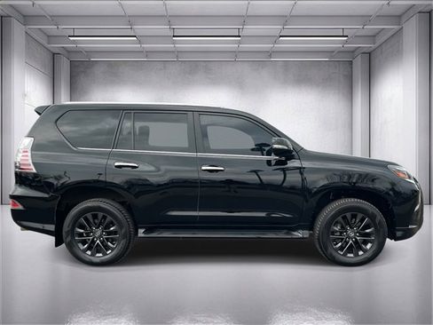 Used 2021 Lexus GX 460 Premium w/ Premium Package image 2