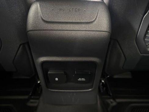 Used 2025 Ford Bronco Stroppe Edition AWD/4WD image 13