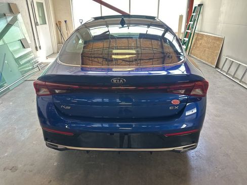 Used 2021 Kia K5 EX w/ EX Premium Package FWD image 4