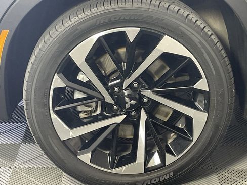 Used 2024 Mitsubishi Outlander SE image 10