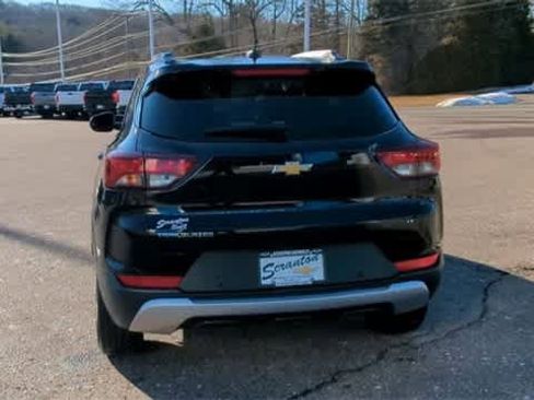 Used 2023 Chevrolet TrailBlazer LT w/ Convenience Package image 7