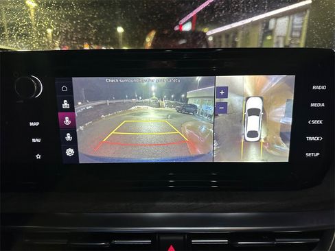 Used 2022 Kia K5 EX w/ EX Premium Package image 18