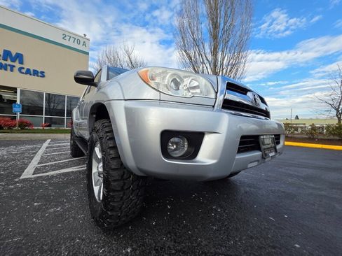 Used 2007 Toyota 4Runner SR5 image 10