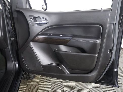 Used 2016 GMC Canyon SLT w/ Driver Alert Package AWD/4WD image 17