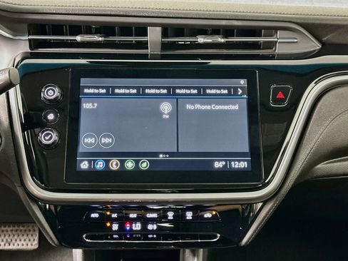 Used 2023 Chevrolet Bolt LT FWD image 22