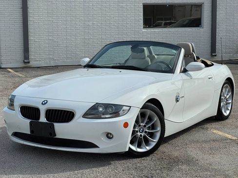 Used 2005 BMW Z4 2.5i RWD image 3