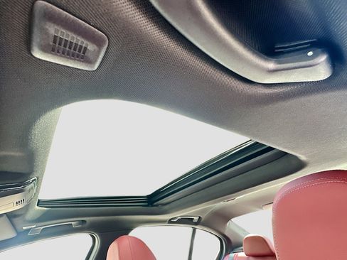 New 2026 BMW 330i Sedan w/ Premium Package image 15