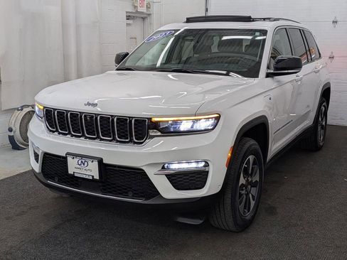 Used 2023 Jeep Grand Cherokee 4WD 4xe w/ Luxury Tech Group II image 1
