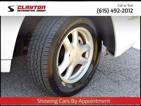 Used 2006 GMC Envoy SLE image 8