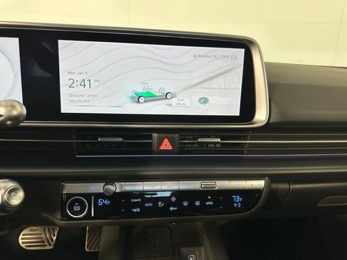 Used 2024 Hyundai Ioniq 6 Limited image 21