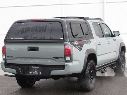 Certified 2021 Toyota Tacoma TRD Pro AWD/4WD image 6