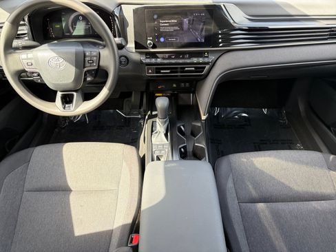 Used 2026 Toyota Camry LE FWD image 24