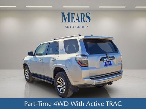 Used 2024 Toyota 4Runner TRD Off-Road Premium image 4