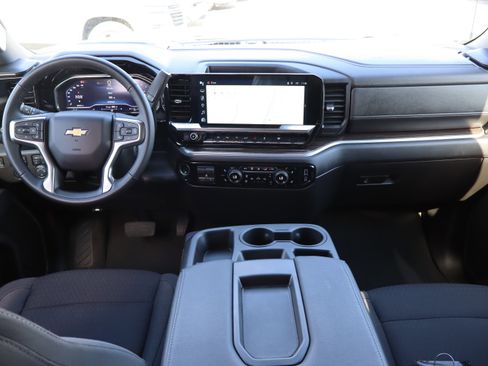 Certified 2025 Chevrolet Silverado 1500 LT w/ Safety Package image 15