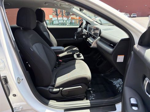 Used 2024 Hyundai Ioniq 5 SEL RWD image 15
