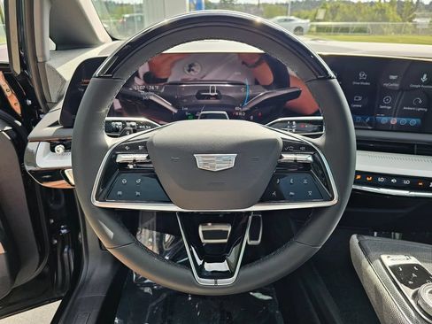 New 2026 Cadillac Optiq Sport 1 AWD/4WD image 24