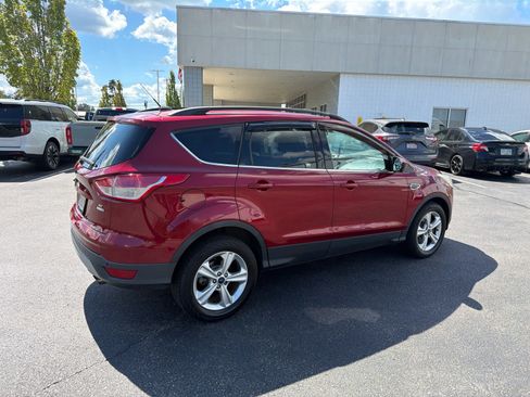 Used 2014 Ford Escape SE w/ Equipment Group 201A AWD/4WD image 8