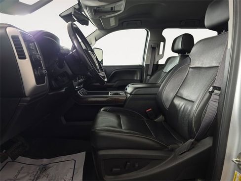 Used 2015 GMC Sierra 2500 SLT w/ Duramax Plus Package image 7