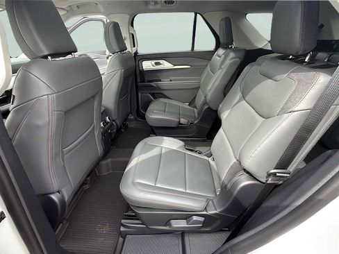 New 2026 Ford Explorer Active image 65