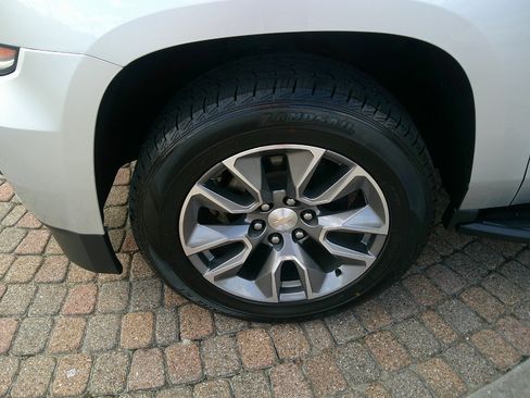 Used 2019 Chevrolet Suburban LT w/ Texas Edition Package image 7