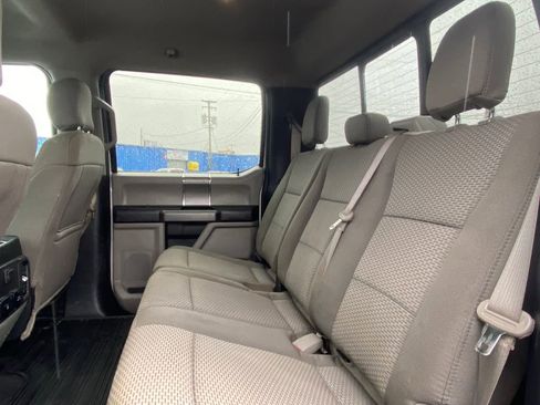 Used 2019 Ford F250 XLT w/ XLT Premium Package image 16