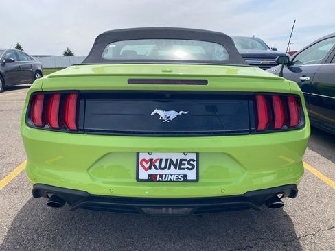 Used 2020 Ford Mustang Premium w/ Equipment Group 201A RWD image 8