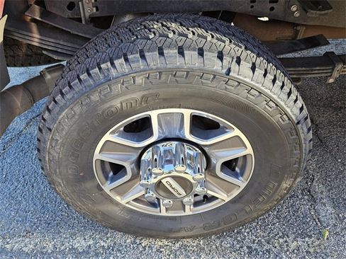 Used 2024 Ford F350 Lariat w/ Lariat Ultimate Package image 13