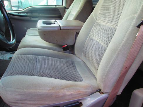 Used 2001 Ford F550 Crew Cab 176 WB XLT 4WD image 18