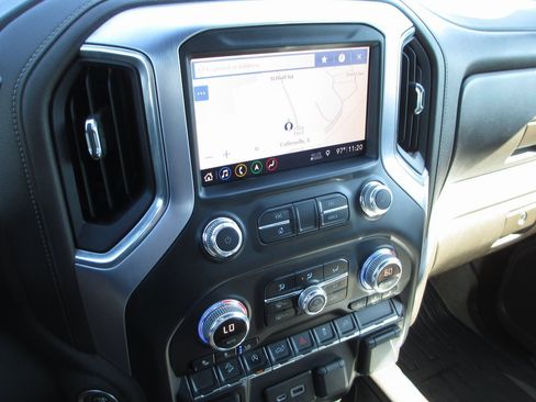 Used 2019 GMC Sierra 1500 SLT w/ SLT Premium Package image 30