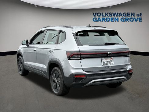 Used 2025 Volkswagen Taos S image 5