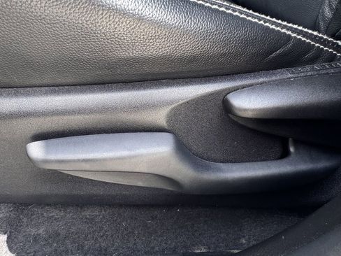 Used 2017 Toyota RAV4 XLE w/ Plus Extra Value Package image 26