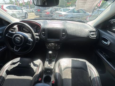 Used 2021 Jeep Compass Trailhawk AWD/4WD image 21