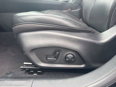 Used 2022 Jeep Compass Limited image 18