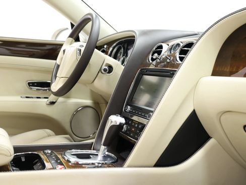 Used 2014 Bentley Flying Spur W12 AWD/4WD image 92