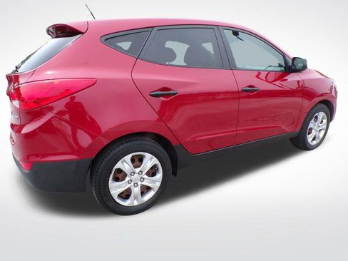 Used 2012 Hyundai Tucson GL FWD image 7