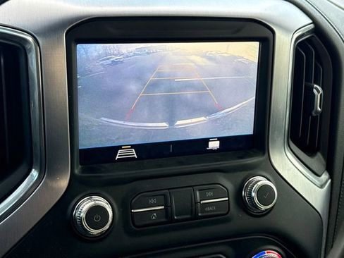 Used 2020 GMC Sierra 1500 Elevation w/ Elevation Value Package image 22