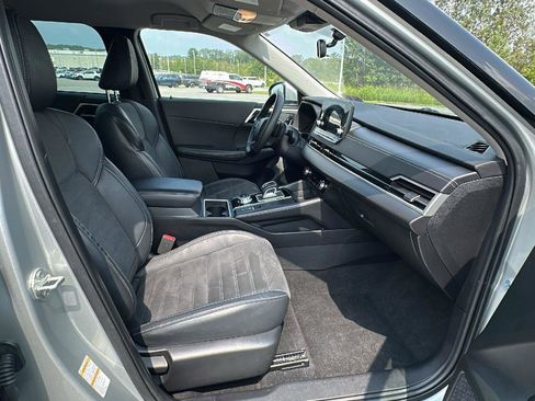 Used 2022 Mitsubishi Outlander SE image 19