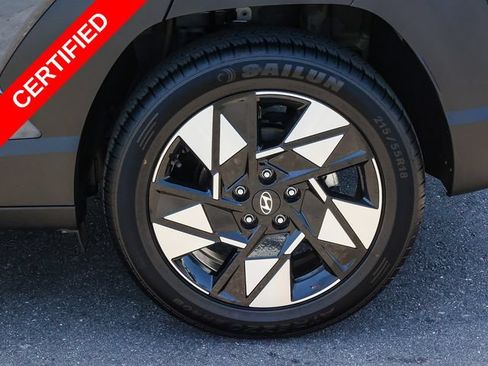 Certified 2025 Hyundai Kona SEL FWD image 8