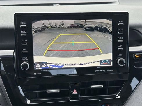 Used 2022 Toyota Camry XSE image 21