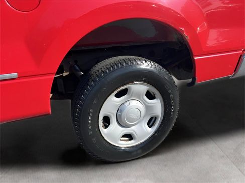 Used 2004 Ford F150 2WD Regular Cab image 8