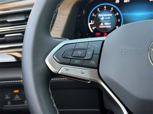 New 2026 Volkswagen Atlas SE image 11
